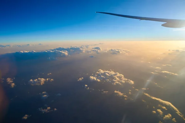 Luchtfoto van vliegtuigen — Stockfoto