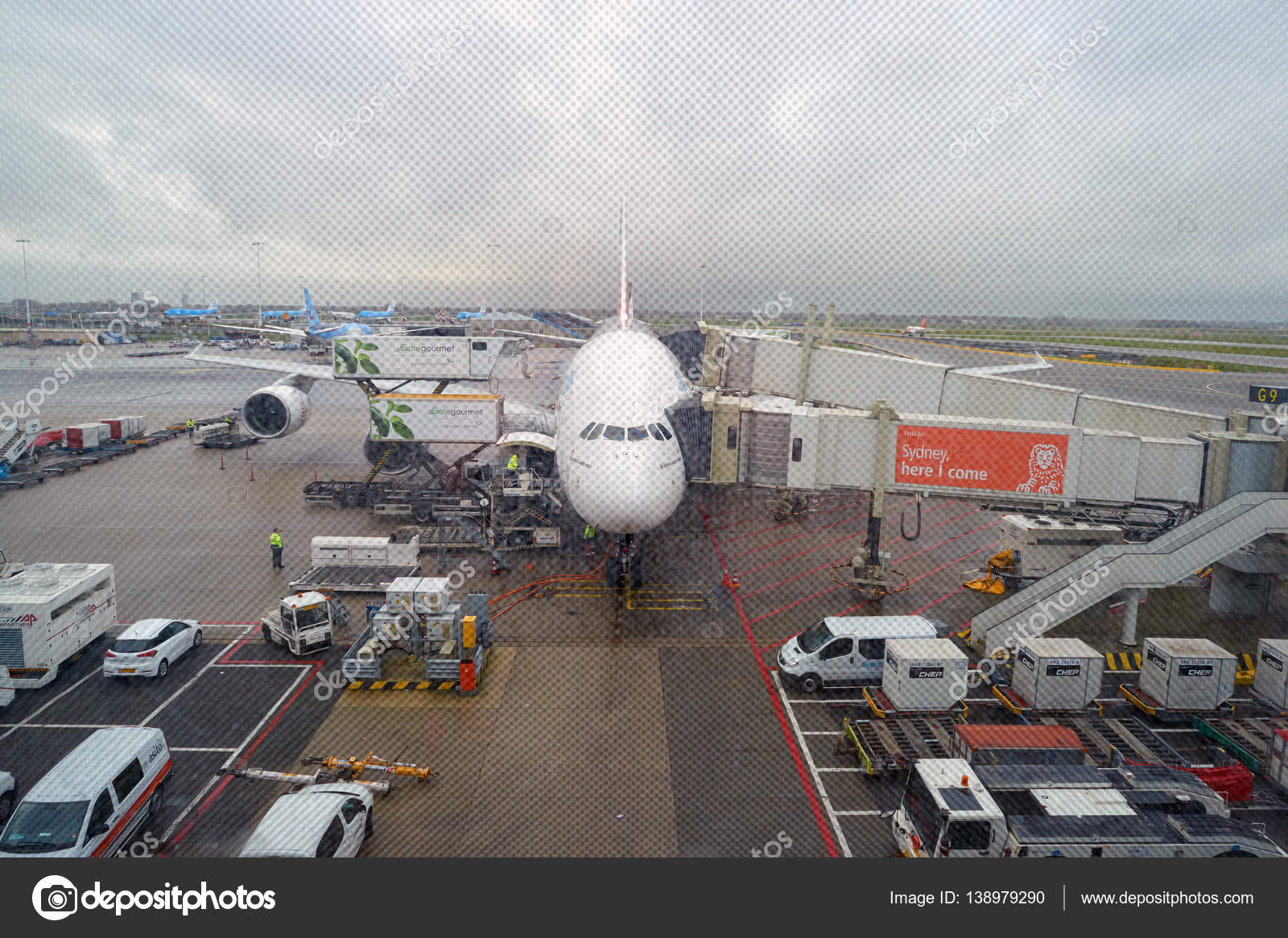 Amsterdam Airport Schiphol – Stock Editorial Photo © teamtime #138979290