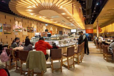 Hong Kong 'da bir restoranın içinde.