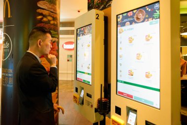 Self-Servis Mcdonalds restoranda