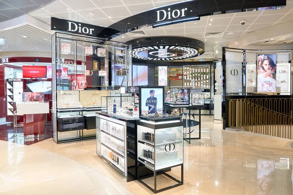 Cosmetics butik på Changi flygplats — Stockfoto