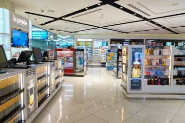 kozmetik ürünler ile standları