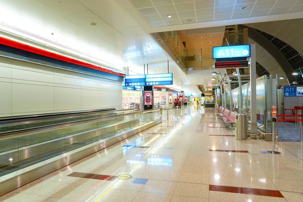 Interior do Aeroporto Internacional de Dubai — Fotografia de Stock