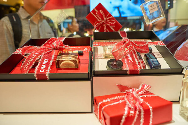 Магазин косметики chanel
