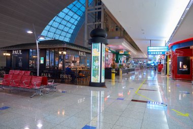 Havaalanı ekmek Paul ile iç 