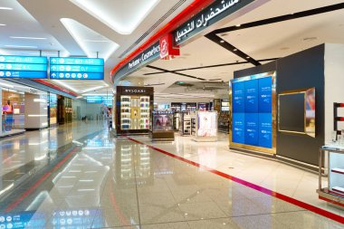 Havaalanı iç ve kozmetik mağazası