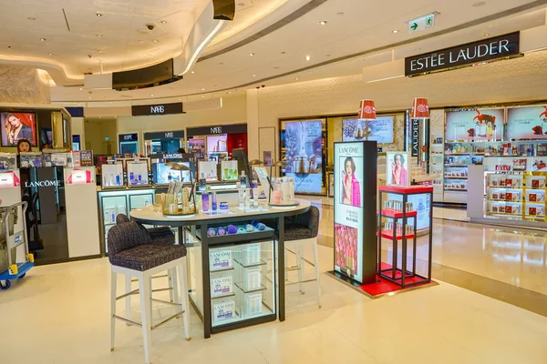 Interieur van cosmetica store — Stockfoto