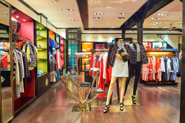 Магазин одежды Шанхай Тан — стоковое фото