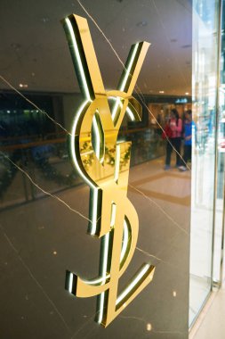 Yves Saint Laurent işareti