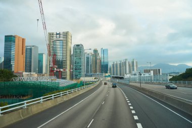 Hong Kong gündüz adlı