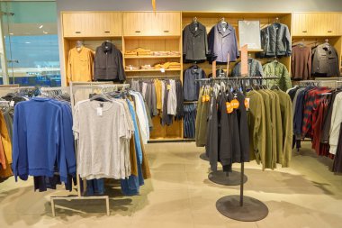 H ve M store içinde Hong Kong