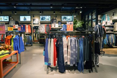 Quiksilver store Hong Kong