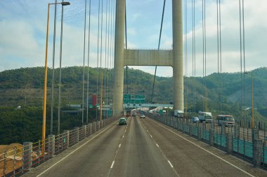 Hong Kong gündüz adlı