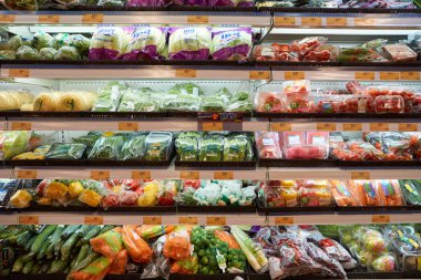  Tat süpermarket içinde