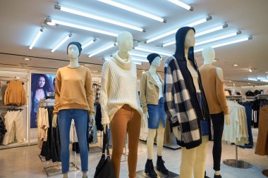 H ve M store içinde Hong Kong