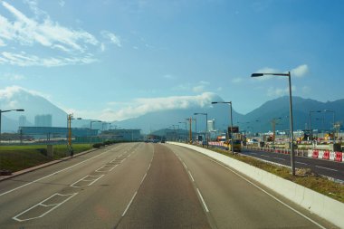 Hong Kong gündüz adlı