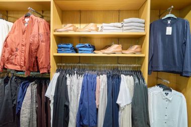 H ve M store içinde Hong Kong