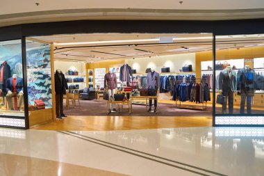 Alfred Dunhill öğeleri alışveriş merkezi. 