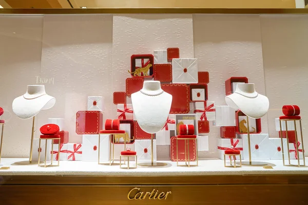 Εμφάνιση παραθύρου σε ένα κατάστημα Cartier — Φωτογραφία Αρχείου