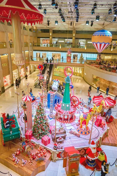 Een winkelcentrum in Hong Kong — Stockfoto