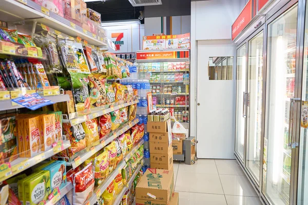 Магазин 7-Eleven в Гонконге — стоковое фото