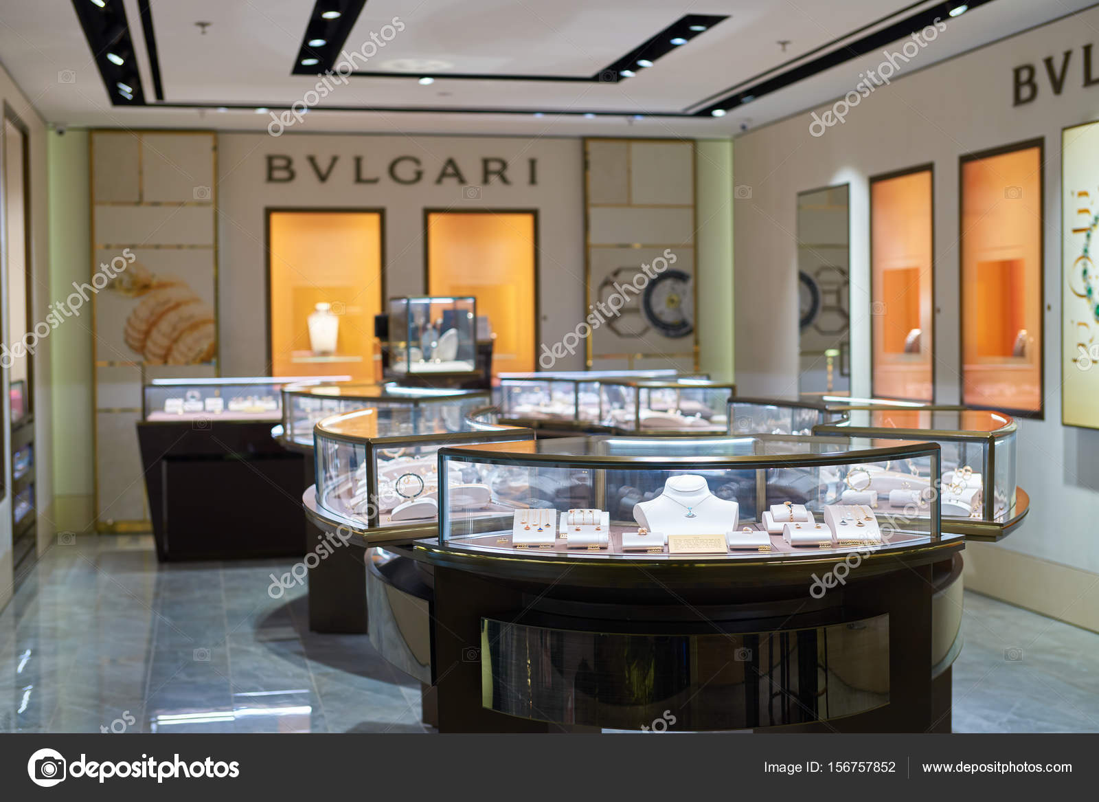 bulgari store in qatar
