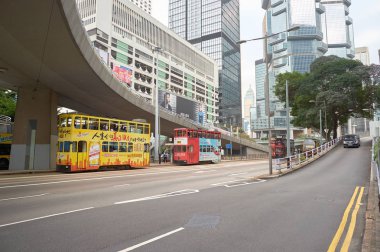 Hong Kong gündüz adlı