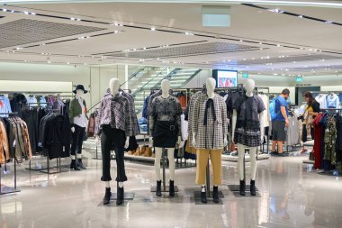 Singapur Changi Havaalanı'nda bir mağazası