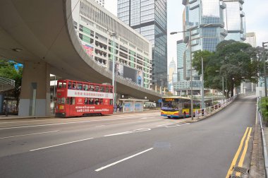 Hong Kong gündüz adlı