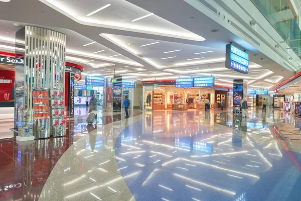 Aeropuerto Internacional de Dubai . — Foto de Stock