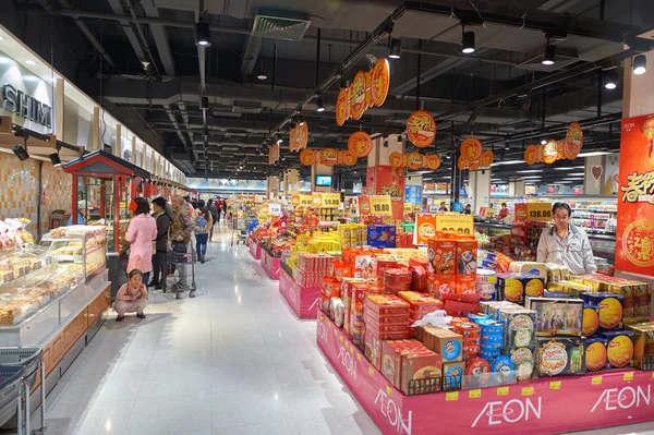 Jusco butik i Shenzhen — Stockfoto