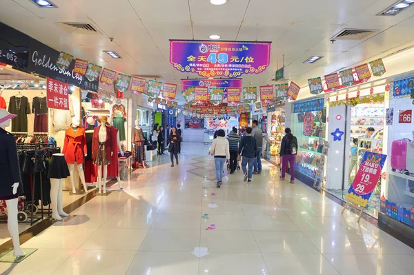 Inuti en butik i Shenzhen — Stockfoto