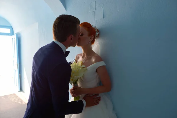 Ouple ślub w Santorini — Zdjęcie stockowe