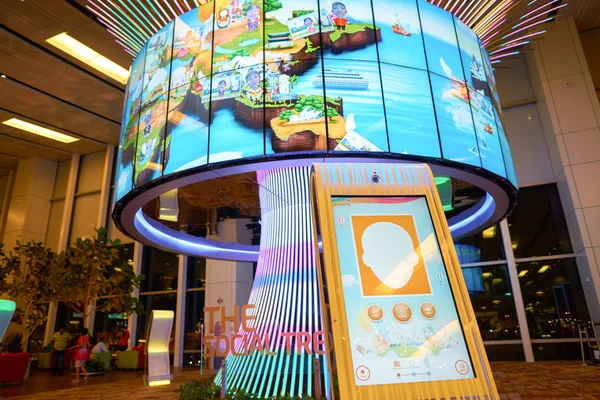 Van Singapore Changi Airport sociale boom — Stockfoto