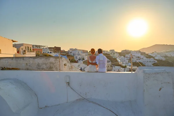 Young wedding couple — Stock Photo, Image