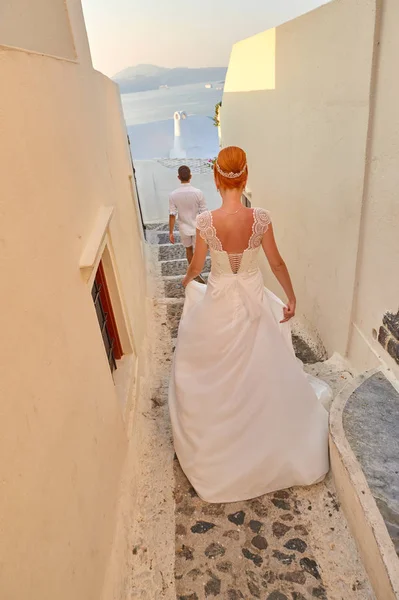 Young beautifu bride — Stock Photo, Image