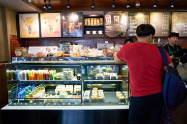 vitrin Starbucks