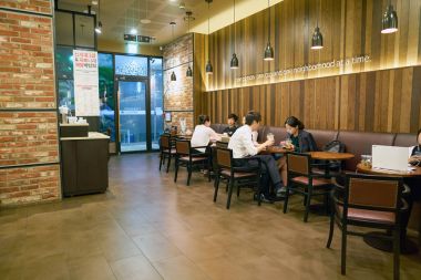  Starbucks Seul içinde