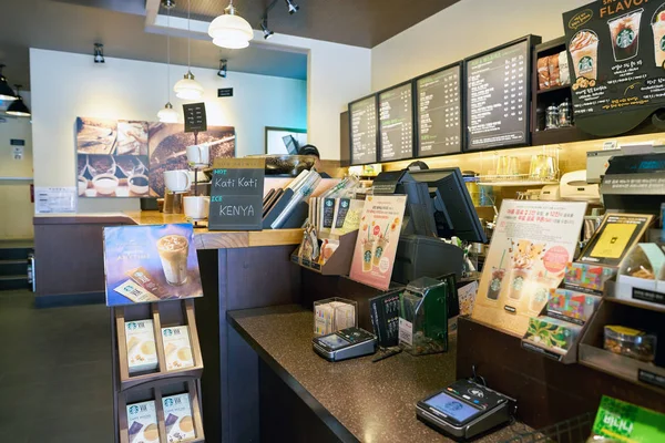 Starbucks coffee shop — Stock Photo, Image