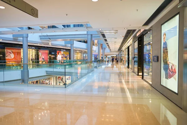 Pusat perbelanjaan di Hong Kong — Stok Foto