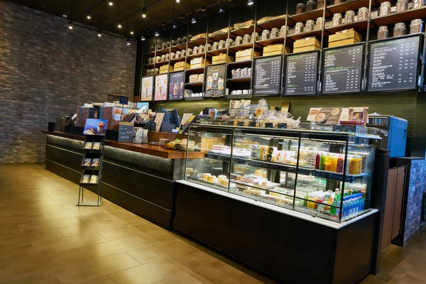 Innen Starbucks in seoul. — Stockfoto