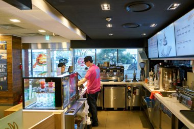 Mccafe görevli. McDonald's. 