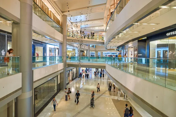 Shopping center em Hong Kong — Fotografia de Stock
