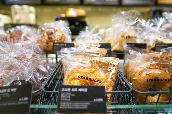 Gebäck bei Starbucks in Seoul — Stockfoto