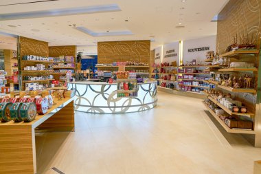 Doha, Katar - Mayıs, 2017 yaklaşık: Hamad Uluslararası Havaalanı, Doha, Katar başkenti şehir içinde.