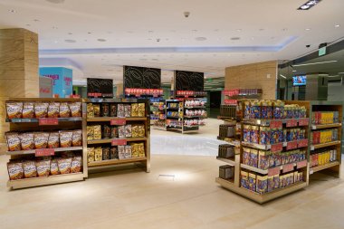 Doha, Katar - Mayıs, 2017 yaklaşık: Hamad Uluslararası Havaalanı, Doha, Katar başkenti şehir içinde.