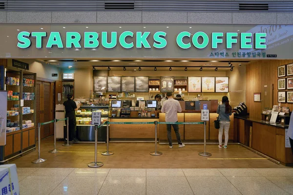 Incheon South Korea Circa May 2017 Starbucks Incheon International Airport — Stock Photo, Image