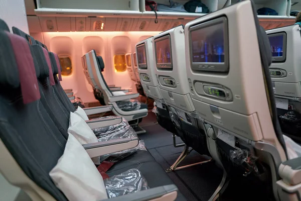 2017 カタール航空ボーイング 777 カタール航空は カタールの国営のフラッグ キャリアです — ストック写真
