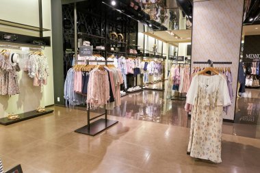 South Korea, Busan - 28 Mayıs 2017: Inside Mixxo mağaza, Lotte mağazası