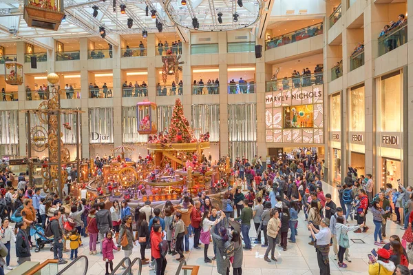 Kína Hong Kong 2015 December Karácsonyi Díszek Landmark Shopping Mall — Stock Fotó